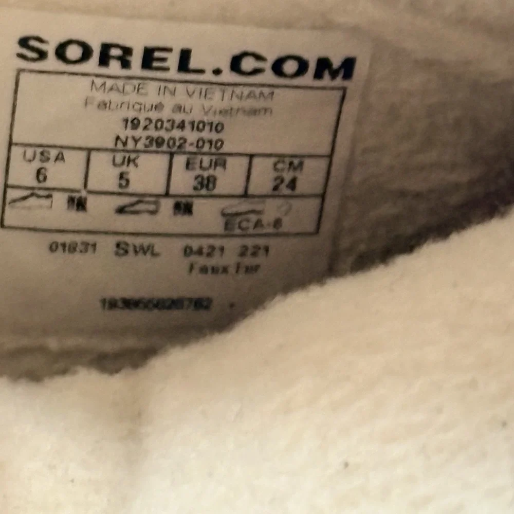 SOREL Kids Whitney Short Lace Waterproof Boots Youth Unisex Sz 6 Black